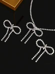 3 pezzi Set di collana girocollo e orecchini con fiocco di cristallo e strass per donne, orecchini a fiocco in argento e zirconia luccicanti per spose, matrimoni, feste e accessori eleganti per San Valentino