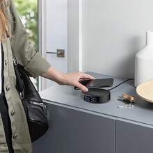 Cargador inalámbrico multifuncional con reloj despertador, estación de carga rápida de 15W compatible con iPhone y , base de carga de escritorio adecuada para oficina, dormitorio y hogar - Multicolor - Ver 6