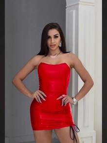 Short Murceguinho Dress: Lightness And Style In Every Movement" - Red - View 2