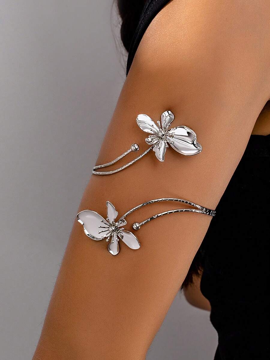 1 件合金双头银花镂空手镯，简约优雅时尚袖口手链，适合母亲节礼物、派对、宴会和日常佩戴