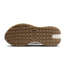 Nike 女士 PHOENIX WAFFLE 轻便运动休闲鞋 FD2196-102 - 米黃色 - 查看 4