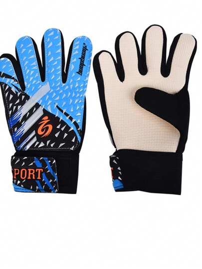 Football Goalkeeper Gloves With Abrasion Resistant Palm