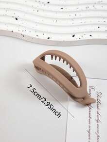 1/4pcs Matte Minimalist Banana Shaped Hair Clips, Versatile Elegant Plastic Claw Clips For Daily, Casual, Party, Commute, Vacation, Ponytail, Bun, Washing Hair, Makeup, Hairstyling - Multicolor - View 5