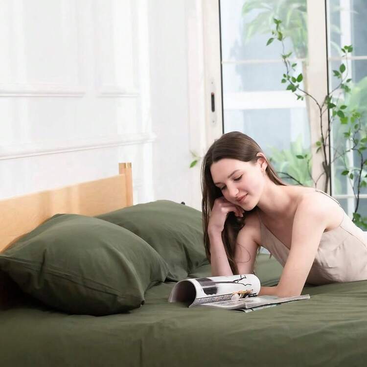 ECOCOTT - Juego de 2 fundas de almohada de tamaño estándar con fundas de almohada florales blancas y negras, 100% algodón, cierre de sobre (estándar, 50.8 x 66.04 cm) - Verde aguacate - Añade 9