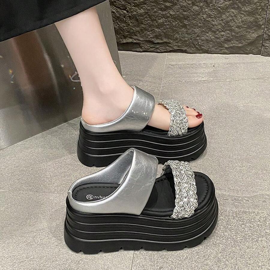 Women Platforms & Wedge Sandals
