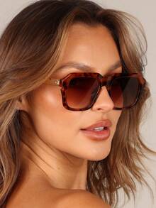 1 件时尚复古户外配饰，时尚沙滩派对装饰女士方形女士时尚眼镜 - 彩色 - 查看 4