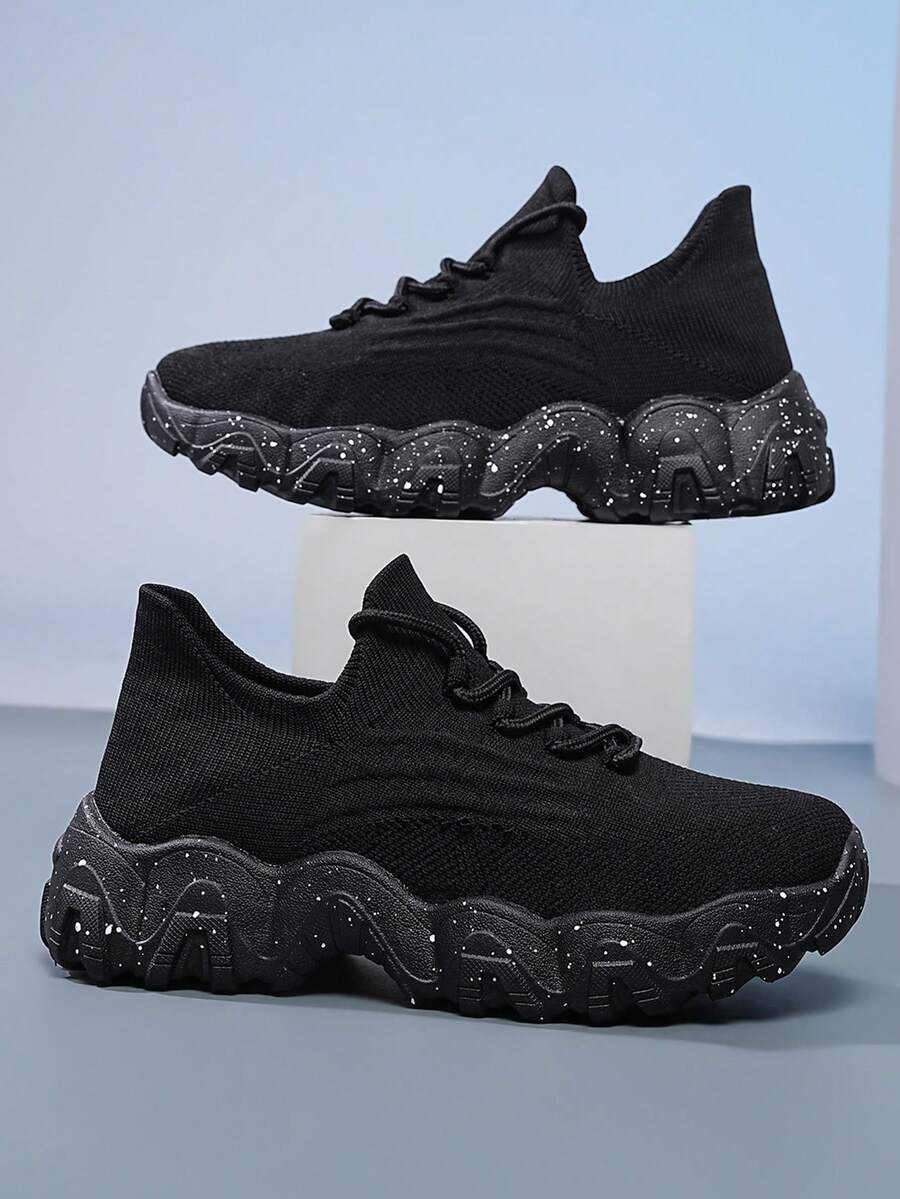 Men's Jet Black Wave Sole Sneakers - Dotted Non-Slip All-Day Comfort, Mesh Casual Shoes For Men - màu đen - Xem 1