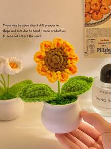 Handmade Crocheted Sunflower Decor, Birthday Gift, Friendship Gift, Lifelike Everlasting Flower Bouquet, Home Office Desktop Decoration, Creative Knitted Flower Bouquet Gift For Women, Teacher, Graduation,School Supplies,Back To School