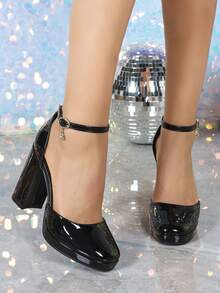 Damskie, czarne, kwadratowe czółenka Mary Jane na jesień/zimę, wodoodporne, na grubej platformie, z paskiem na pięcie i klamrą z kryształkami, z wycięciem, modne, seksowne szpilki, eleganckie - Czarne - Zobacz 7