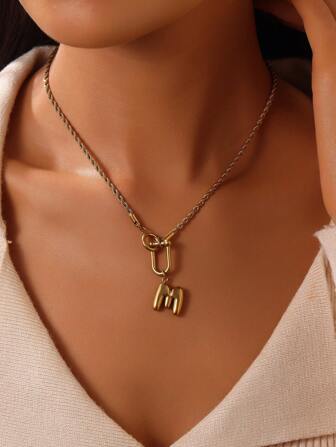 1pc Fashion Stainless Steel Initial Letter Necklace For Women Horseshoe Buckle 26 Letters Alphabet Pendant Necklace Choker Jewelry Gifts