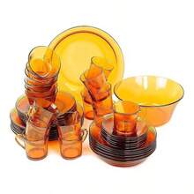 Shoppe house - Set Completo de Vajilla de Vidrio Templado 44 Piezas: Incluye 1 Plato Redondo Profundo (28 cm), 1 Ensaladera (23 cm), 6 Bowls Pequeños (10,5 cm), 6 Platos Hondos (19,5 cm), 6 Platos de Postre (19 cm), 6 Platos Llanos (23,5 cm) y más - Ambar - Ver 1