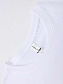 Ladies' T-Shirt, Summer Women's Fun Beach Print T-Shirt, Available In Black/White, Casual Round Neck T-Shirt, Suitable For Summer Vacation Tops.