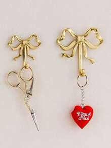 1/3 Stücke Metall Haken, exquisiter und kleiner Schmetterling Haken für Dekoration, kreativer Mantelhaken, goldener Wandhaken, niedliches Schmetterling Design ist bei Frauen beliebt, Halloween Dekoration, Feiertags Dekoration Haken, verwendet für leichten Luxus Wandbehang Retro Schleifen Haken Wohnzimmer Dekoration Eingang Tür Schlafzimmer Mantelhaken, Halloween/Weihnachts/Geburtstags Geschenk