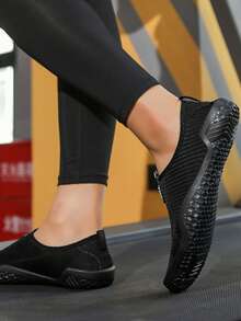 Outdoor Wadensandalen, schnell trocknende Aquaschuhe, geeignet für Strand, Fluss, Schwimmen - Schwarz - Übersicht 5