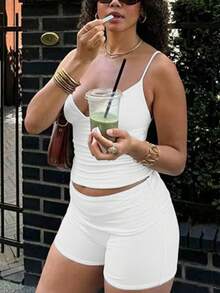 Bộ 2 áo hai dây và quần short trơn màu cho nữ, thời trang và gợi cảm - trắng - Xem 4