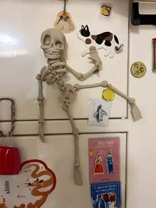 1 pièce Aimant de réfrigérateur squelette magnétique mobile - Thème crâne vintage, conception en plastique durable à huit pans, cadeau amusant - Parfait pour la cuisine et la décoration de la salle à manger, aimant de réfrigérateur mignon, forme de squelette humoristique, accessoire de maison léger, décoration amusante, cadeau d'Halloween parfait