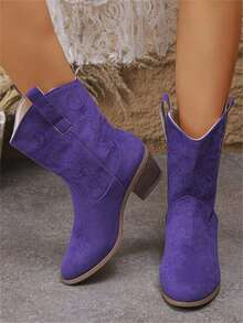 2025新款复古波西米亚刺绣装饰秋冬西部靴，百搭优雅蓝色个性化户外街头风格靴