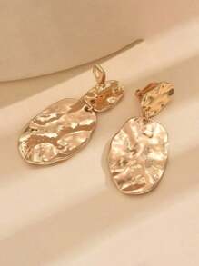 1 Pair Non-Piercing Geometric Asymmetrical Hammered Metal Clip-On Earrings, Oval Exaggerated Design Suitable For Women Office, Date, Travel, Party, Holiday Wear