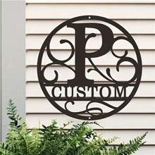 1PC Personalized Round Metal Monogram Wall Art, Custom Alphabet Plaque With Rustic Farmhouse Style, Iron Construction 26 Letters Welcome Sign, Easy Hanging Ornament For Couple Lovers Family Home Office Living Room Garden Decor, 2D Flat Housewarming Valentine's Day Gift,School Supplies,Back To School