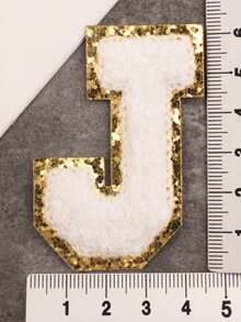 26个A-Z字母贴片，金色，可移除缝制3D刺绣字母贴纸，适用于帽子、牛仔裤、衣服、包包、DIY工艺品、时尚装饰、珠宝盒、收纳盒、手机壳等。 - 彩色 - 查看 33