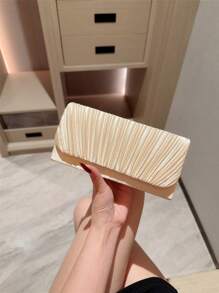 时尚优雅迷你翻盖褶皱方形斜挎包，带链条 - 杏色 - 查看 5