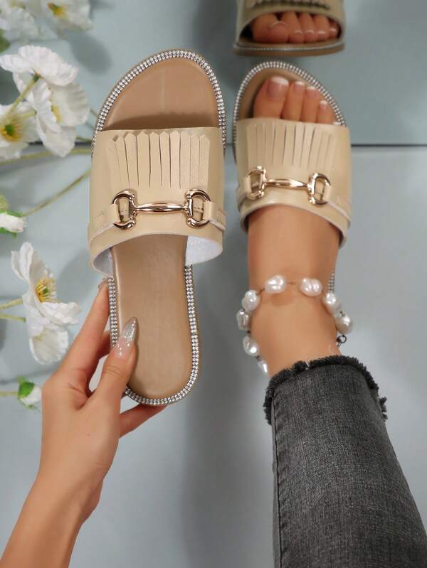 Plus Size Women's Flat Sandals With Tassel & Metal Buckle Decor, Fashionable Open Toe Slides, Comfortable Beach Slippers