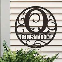 1PC Personalized Round Metal Monogram Wall Art, Custom Alphabet Plaque With Rustic Farmhouse Style, Iron Construction 26 Letters Welcome Sign, Easy Hanging Ornament For Couple Lovers Family Home Office Living Room Garden Decor, 2D Flat Housewarming Valentine's Day Gift,School Supplies,Back To School