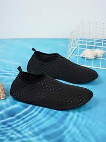 Women's Outdoor Water Shoes, Breathable Non-Slip Aqua Shoes, Lightweight Fashion Beach Surfing Vacation Swimming Shoes - Black - View 3