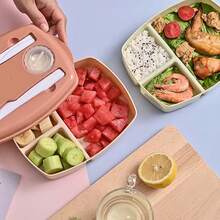 CASAMAX WL Lonchera con tres divisiones, incluye cuchara, tenedor y recipiente para dip. Se envía color al azar. Medida 21.5x15.3x6.3 cm - Unitalla - Ver 3