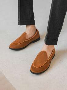 Herenschoenen in Britse stijl, verfrissend en ademend, comfortabel, minimalistische, veelzijdige, casual instappers voor buiten, modieuze niche voor jongeren, ademende, antislip, duurzame mocassins voor in de zomer.