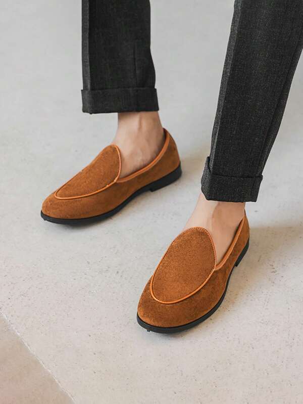 Herenschoenen in Britse stijl, verfrissend en ademend, comfortabel, minimalistische, veelzijdige, casual instappers voor buiten, modieuze niche voor jongeren, ademende, antislip, duurzame mocassins voor in de zomer.