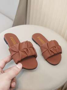 Children's Fashion Outdoor Slippers, Summer Flat Shoes, Sandals, New Girls Shoes, Beach Shoes - Brown - View 5