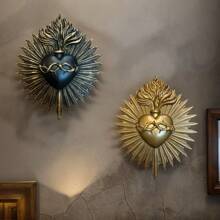 1 pezzo Decorazione da parete a forma di cuore sacro gotico - Decorazione domestica religiosa con bagliore dorato, ornamento appeso in resina cattolico, adatto per chiesa, soggiorno, Natale, Pasqua, Ognissanti, matrimonio - Elegante regalo decorativo per la chiesa (Nessuna elettricità necessaria), realizzato con cura, scelta perfetta per il Ringraziamento