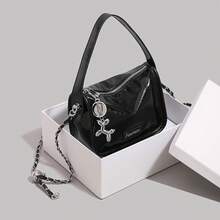 Women Shoulder Bags - 黑色單包 - 查看 2