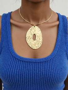 1 件金色大椭圆形徽章袖口颈链女士项链 - 大橢圓項圈 - 查看 1