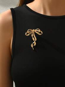 1pc 2025 New Elegant Vintage Brooch, Multiple Styles Available: 3D Floral, Gold Rhinestone Bow, Geometric, Lips With Rhinestones, DIY Hand-Painted Drip Oil Bees, Bee Shaped, Insect Shaped, Yellow Jacket, Eyes With Rhinestones, Gold Flowers, White Magnolia, Feathers, Sun, Comma Shaped, High-Quality Women's Brooch For Holiday, Party, Festival, Suitable As Gift For Valentine's Day, Thanksgiving, Mother's Day