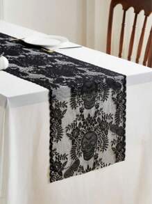200/180cm Black Lace Skull Print Table Runner, Spider Web Table Runner, 30*45cm Skull Shaped Polyester Square Tablecloth For Decor, Horror Theme Bar Decoration, Home Decor, Wedding Party Decoration, Theme Party Table Decor