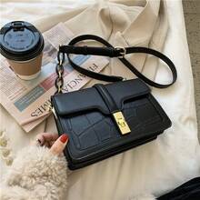 Women Shoulder Bags - 黑色 - 查看 2