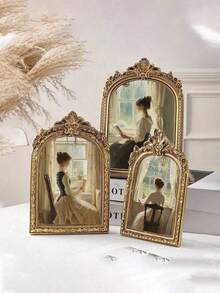 1个复古欧式金色装饰相框，3种尺寸可选，优雅复古设计，适合婚礼装饰、家居装饰，最佳礼品