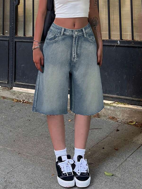Y2K Street Mid-Rise Waist Distressed Raw Hem Wide Leg Bermuda Knee Length Denim Shorts Jorts With Pocket
