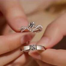 1 peça de aço inoxidável da moda popular "Coroado no Amor" conjunto de alianças para pedido de casamento com zircônia anel aberto versátil para homens e mulheres, anéis de casal de luxo simples ajustáveis para uso diário.