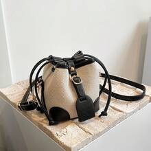 Women Shoulder Bags - 黑白熊貓色[經典款] - 查看 2