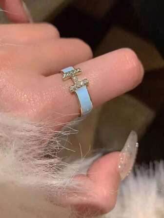 1 pièce Bague à goutte d'émail en forme de lettre H avec zircone, bague élégante et unique à la mode pour femmes