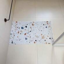 حصيرة الحمام غير الانزلاقية، حصيرة حمام ناعمة مريحة مع فتحات تصريف، حصيرة حمام من مادة البي في سي بتصميم لوفة للتدليك للاستخدام في الحمام والأماكن الرطبة، سريعة التجفيف