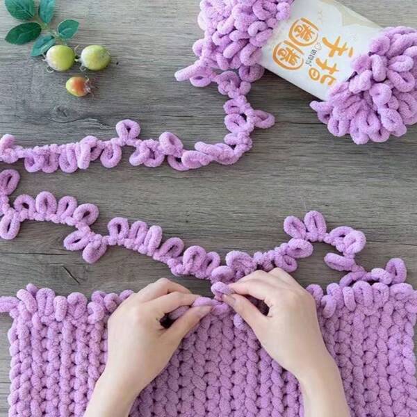 100g Finger Loops Yarn Bulk Soft Chunky Yarn For Mothers Day Beginners Knitting No Needles Or Hooks, Bulky No-Needle Craft Yarn For Crocheting, Hand-Knitting Yarn, For Crocheting Blanket, Rugs, Scarfs, DIY Handbags, Hand Crafts
