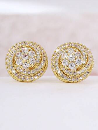 1 paire de boucles d'oreilles luxueuses ornées d'un design floral doré, avec des zirconias cubiques synthétiques étincelants. Convient pour un usage quotidien, les sorties, les trajets. Excellent cadeau pour l'anniversaire de la meilleure amie.