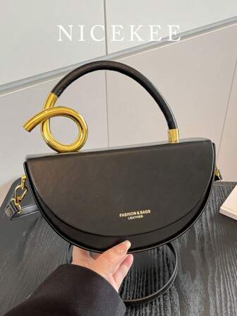 Sac à main de niche pour femme, sac messager rétro de haute qualité et à texture à la mode, sac banane de couleur unie polyvalent, style décontracté et polyvalent, convient pour les sorties quotidiennes, les voyages et les trajets domicile-travail des travailleurs de bureau