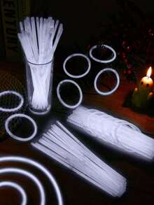 100 que phát sáng trắng siêu sáng dài 8 inch. Những que phát sáng siêu sáng này có thể phát ra ánh sáng trắng liên tục trong 10 đến 12 giờ và có thể được sử dụng để làm vòng tay, vòng cổ và nhiều vật dụng khác cho các sự kiện cưới hỏi. - trắng - Xem 4