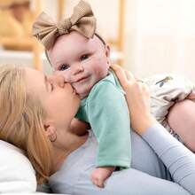 Bambole Reborn realistiche - Bambole Neonate Realistiche da 22 Pollici per Bambine, Bambole Reali con Corpo Morbido e Pesante, Regalo per Bambini dai 3 Anni in su