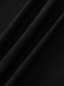 Camiseta de Mujer con Estampado Gráfico de  - Camiseta Casual de Manga Corta con Cuello Redondo Blanca con Letras Negritas y Diseño de Foto en Blanco y Negro, Lavable a Máquina, Top de Ropa de Calle para el Día a Día, Camisetas para Damas, Ropa para Fanáticos de la Música, Camiseta con Temática Musical, Camiseta de Ajuste Cómodo - Negro - Ver 3